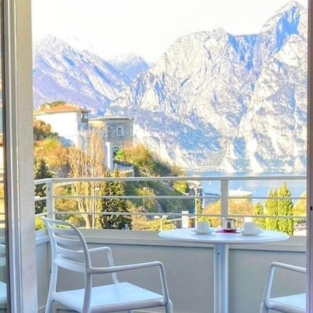 Albergo Garni Francesco Torbole Sul Garda Екстериор снимка