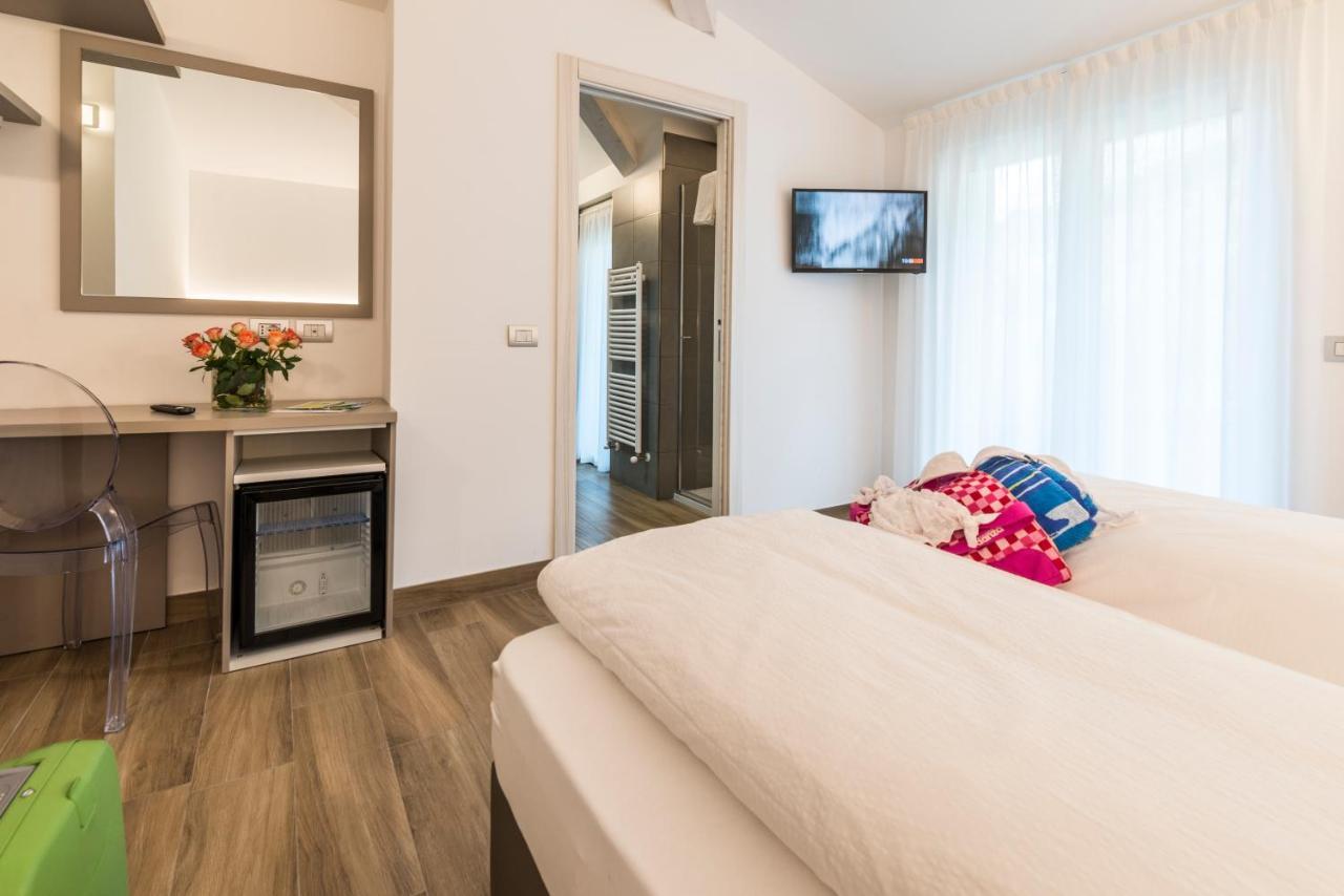 Albergo Garni Francesco Torbole Sul Garda Екстериор снимка